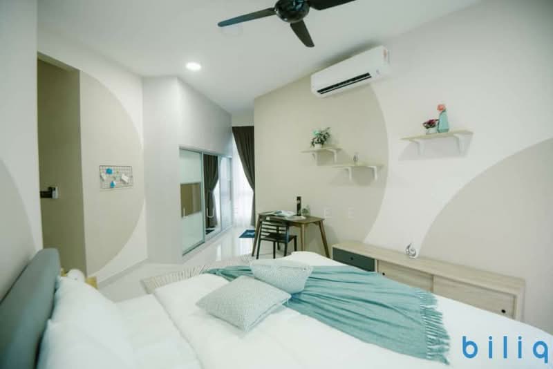 Servis Apartment untuk Dijual di J.Dupion Residence - Luff Lee - Bedroom - PropertyGuru.com.my