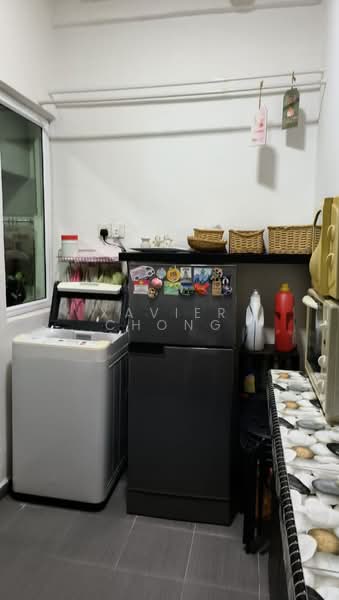 Kondominium untuk Dijual di The iResidence - Xavier Chong - Kitchen - PropertyGuru.com.my