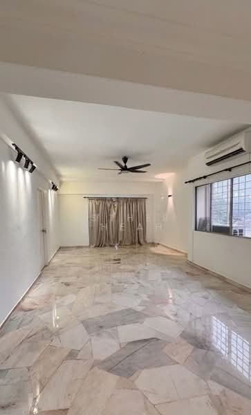 Condominium for Sale at La Villas Condominium - Esther Cheah - Living Room - PropertyGuru.com.my