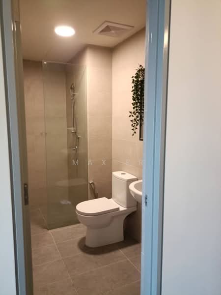 Servis Apartment untuk Disewa di 8th & Stellar - Max Er - Bathroom - PropertyGuru.com.my