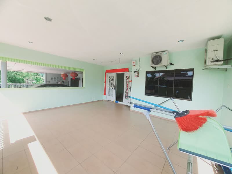Rumah Teres 1 Tingkat untuk Dijual di Taman Kerjasama (Bukit Baru) - CHIN FN - Exterior - PropertyGuru.com.my