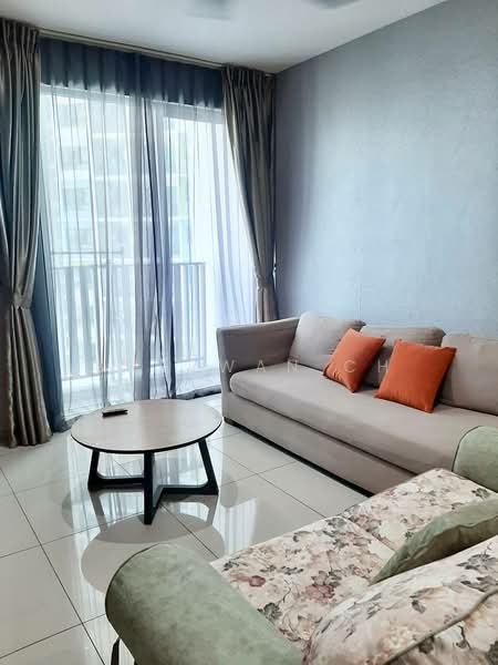 Servis Apartment untuk Dijual di Liberty Tower @ i-City - Shazwan CH - Living Room - PropertyGuru.com.my