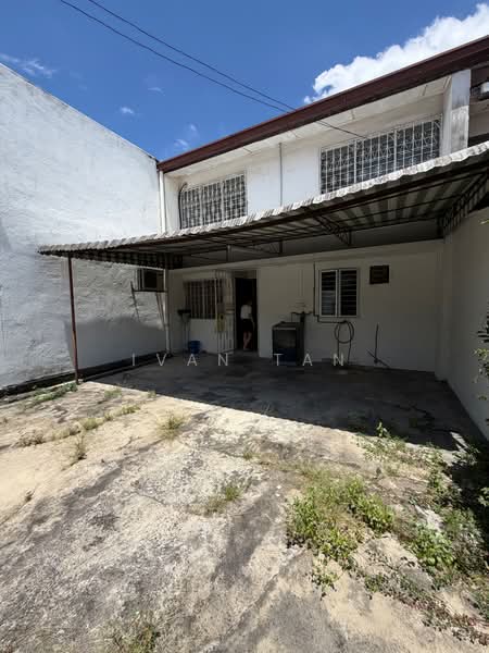 2.5-storey Terraced House for Sale in Bandar Baru Sri Petaling (Sri Petaling) - Ivan Tan - Exterior - PropertyGuru.com.my