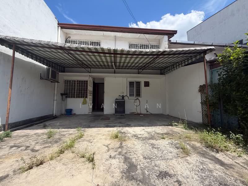 2.5-storey Terraced House for Sale in Bandar Baru Sri Petaling (Sri Petaling) - Ivan Tan - Exterior - PropertyGuru.com.my