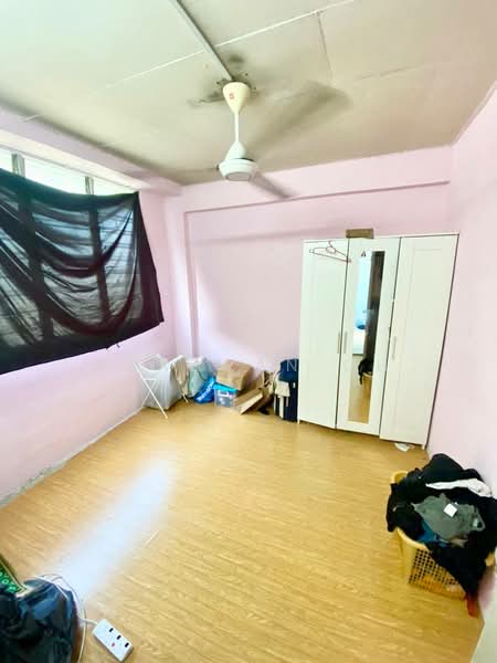 Rumah Flat untuk Dijual di Seksyen 10 Wangsa Maju - Shazwan CH - Bedroom - PropertyGuru.com.my