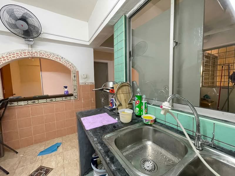 Condominium for Sale at Shang Villa - Allen Tan - Kitchen - PropertyGuru.com.my