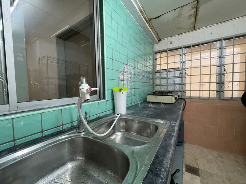 Condominium for Sale at Shang Villa - Allen Tan - Kitchen - PropertyGuru.com.my