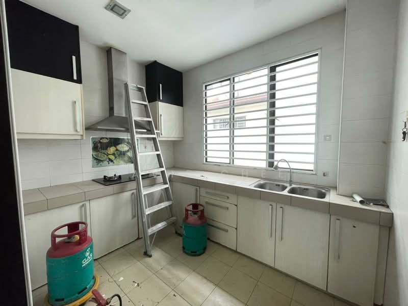 3-storey Terraced House for Sale in Mutiara Bukit Jalil (Bukit Jalil) - David Chee - Kitchen - PropertyGuru.com.my
