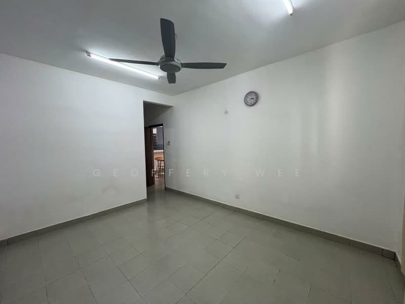 Apartment for Rent at Residensi PR1MA  A’Famosa 2 (Residensi A’Famosa) - Geoffery Wee - Living Room - PropertyGuru.com.my