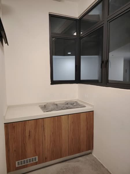 Servis Apartment untuk Disewa di Helix2 @ PJ South - Carlos Ng - Kitchen - PropertyGuru.com.my