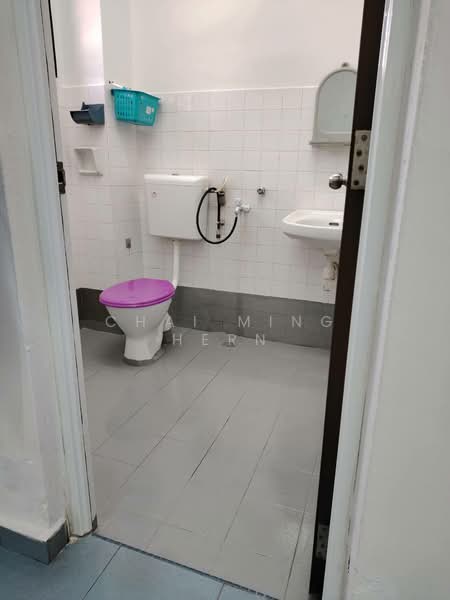 Rumah Teres 2 Tingkat untuk Disewa di Bandar Sungai Long (Selangor) - Chai Ming Hern - Bathroom - PropertyGuru.com.my