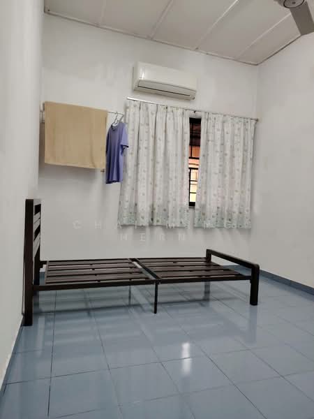 Rumah Teres 2 Tingkat untuk Disewa di Bandar Sungai Long (Selangor) - Chai Ming Hern - Bedroom - PropertyGuru.com.my