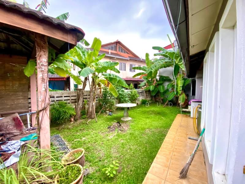 Cluster House for Sale in Taman Putra Perdana (Puchong) - Zamshary Budin - Garden - PropertyGuru.com.my