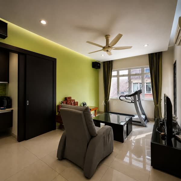 Semi-Detached House for Sale in Desa Parkcity (Kuala Lumpur) - SY YAP - Living Room - PropertyGuru.com.my