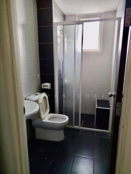Kondominium untuk Dijual di Reflections Condominium - Steven Chee - PropertyGuru.com.my
