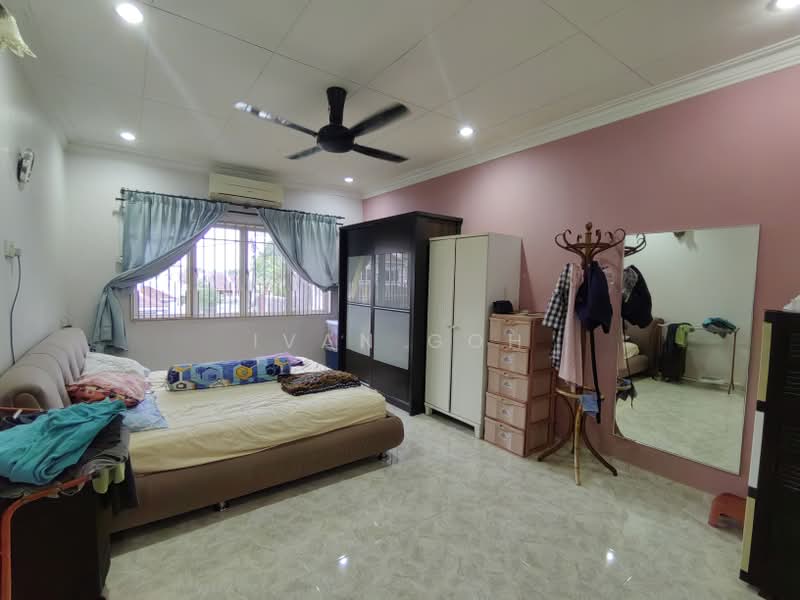 2-storey Terraced House for Sale in Taman Paya Emas (Paya Rumput) - Ivan Goh - PropertyGuru.com.my