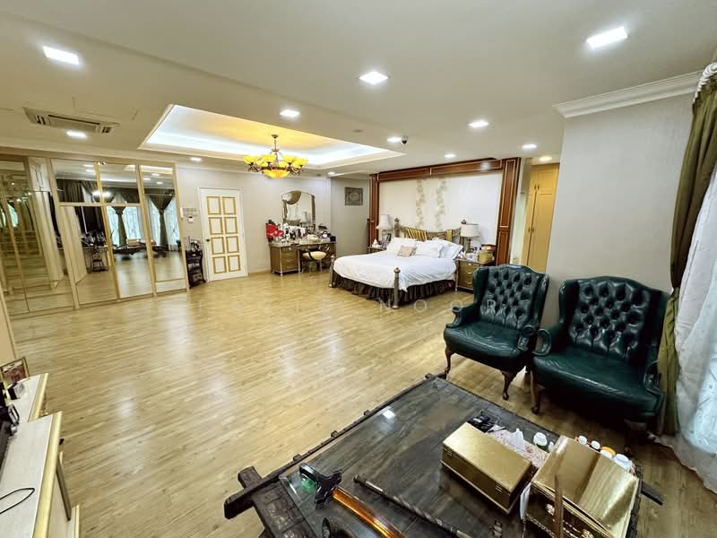 Rumah Berkembar untuk Dijual di SS4 (Petaling Jaya) - Fazie Noor - Bedroom - PropertyGuru.com.my