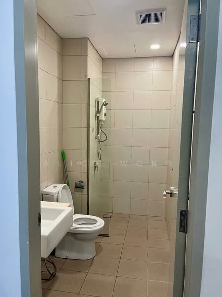Service Residence for Rent at i-Suite @ i-City - Alice Wong - Bathroom - PropertyGuru.com.my