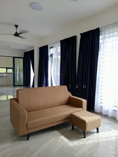 Bungalow House for Rent in Diamond City (Semenyih) - Peter Tan - Living Room - PropertyGuru.com.my