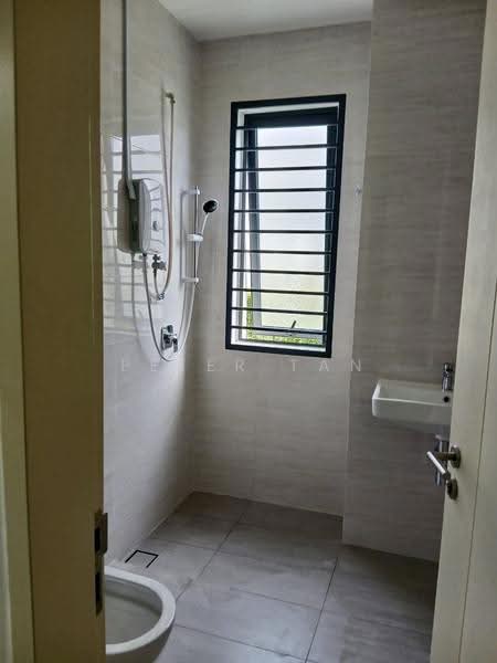Bungalow House for Rent in Diamond City (Semenyih) - Peter Tan - Bathroom - PropertyGuru.com.my