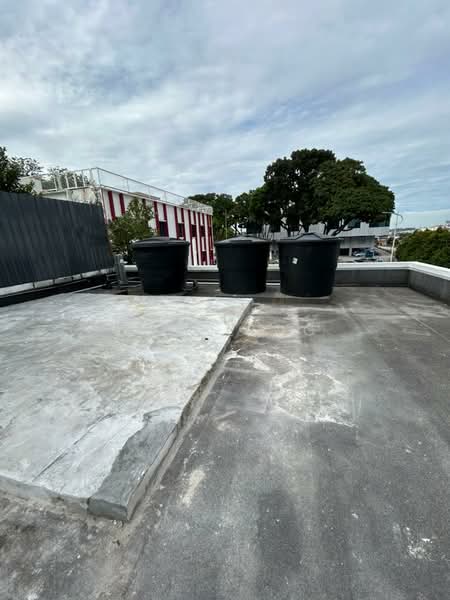 Kedai / Pejabat untuk Disewa di Petaling Jaya (Selangor) - Key Ling - Exterior - PropertyGuru.com.my