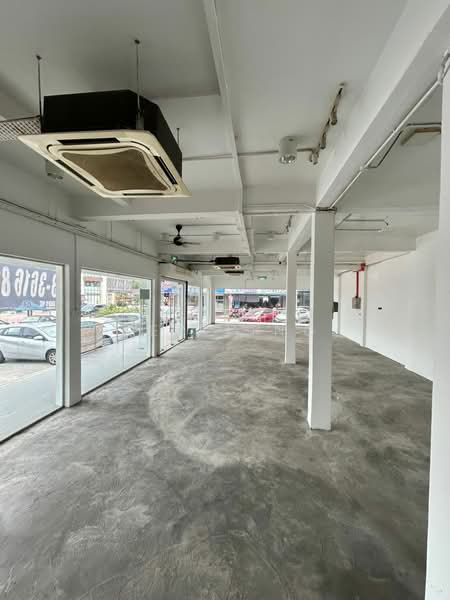 Kedai / Pejabat untuk Disewa di Petaling Jaya (Selangor) - Key Ling - Interior - PropertyGuru.com.my