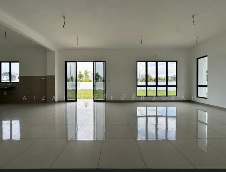 Semi-Detached House for Sale in Setia Utama (Setia Alam) - Aizat Saifulrullah - Interior - PropertyGuru.com.my