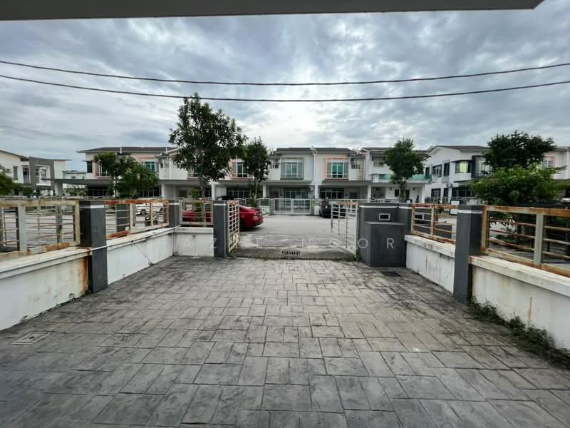 2-storey Terraced House for Sale in Shah Alam (Selangor) - Fazie Noor - Exterior - PropertyGuru.com.my