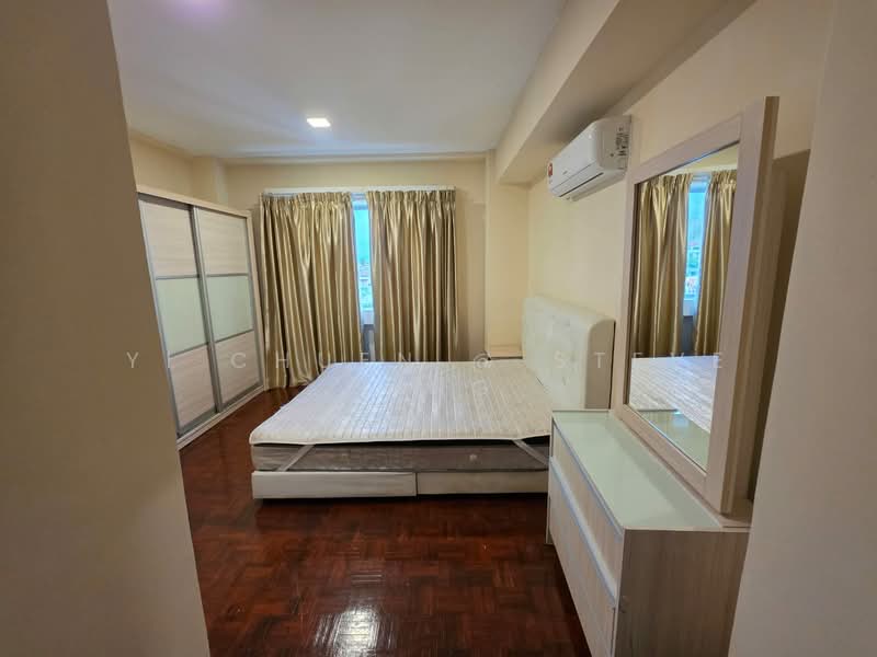 Kondominium untuk Dijual di Desarina Condominium - Yi Chuen @ Steve Ling - Bedroom - PropertyGuru.com.my