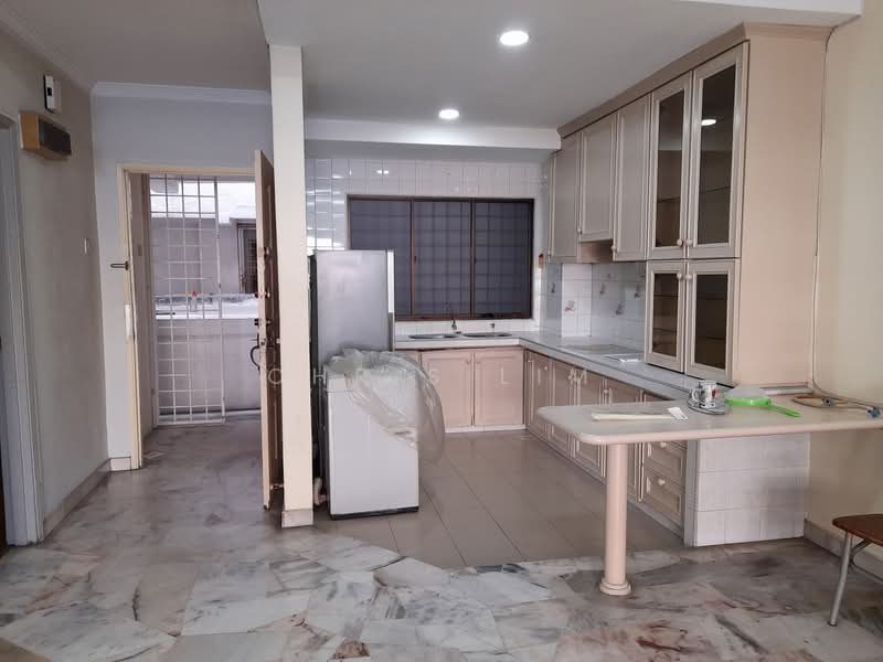 Condominium for Sale at Petaling Indah Condominiums - Chris Lim - Kitchen - PropertyGuru.com.my