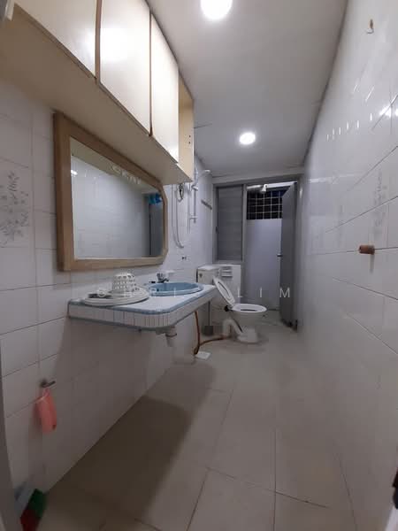 Condominium for Sale at Petaling Indah Condominiums - Chris Lim - Bathroom - PropertyGuru.com.my