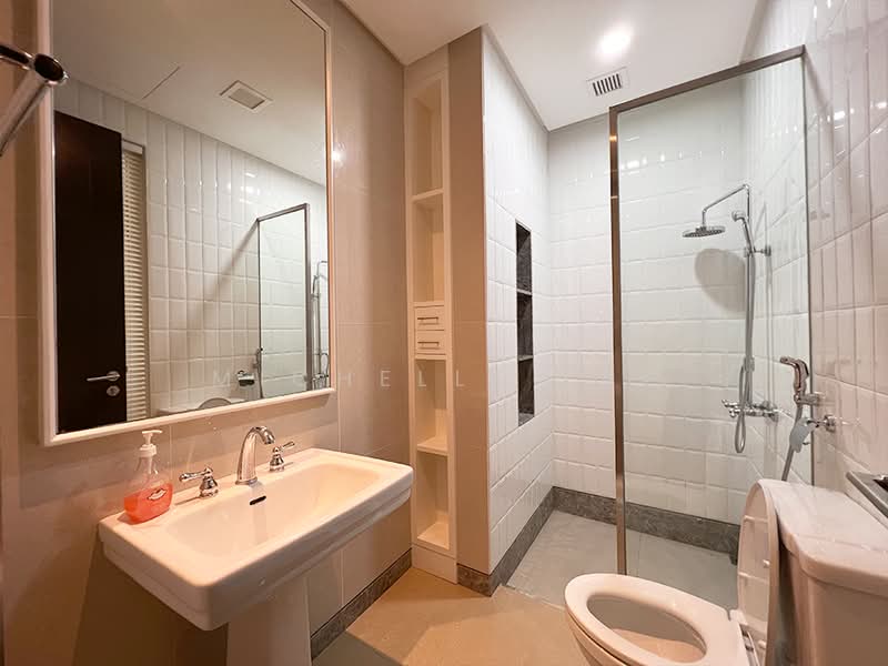 Kondominium untuk Disewa di Quayside Seafront Resort Condominiums - Michelle Lai - Bathroom - PropertyGuru.com.my