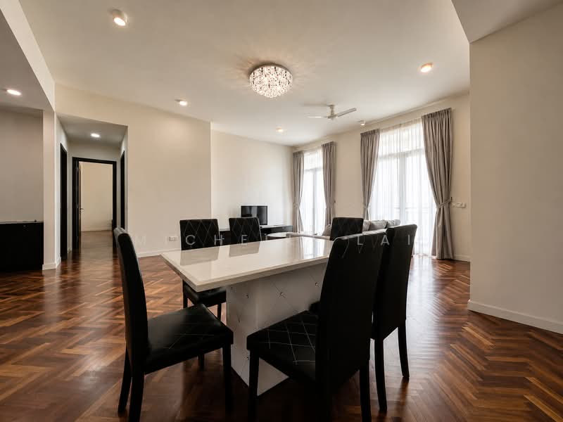 Kondominium untuk Disewa di Quayside Seafront Resort Condominiums - Michelle Lai - Dining Room - PropertyGuru.com.my