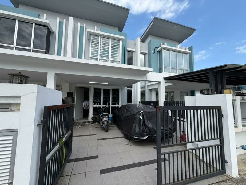 Rumah Teres 2 Tingkat untuk Dijual di Bandar Tasik Puteri (Rawang) - Elwin Mah - Exterior - PropertyGuru.com.my