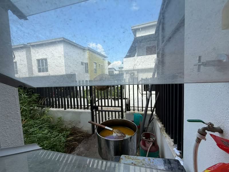 Rumah Teres 2 Tingkat untuk Dijual di Bandar Tasik Puteri (Rawang) - Elwin Mah - Exterior - PropertyGuru.com.my