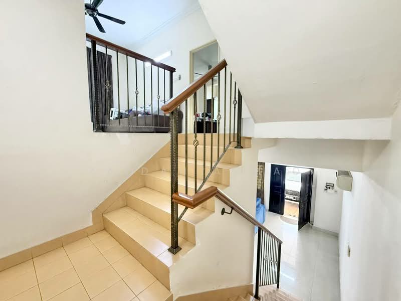 Rumah Teres 2.5 Tingkat untuk Dijual di Sepang (Selangor) - Zaidah Ahmad - Interior - PropertyGuru.com.my