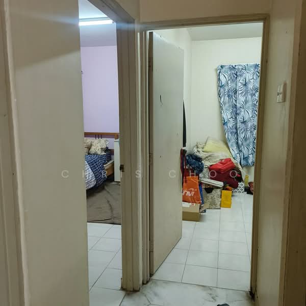 Pangsapuri untuk Disewa di Sri Intan 1 - Chris Choo - Bedroom - PropertyGuru.com.my