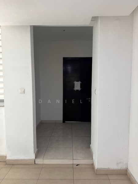 Service Residence for Sale at Subang Olives Residence - DANIEL . - Entrance - PropertyGuru.com.my