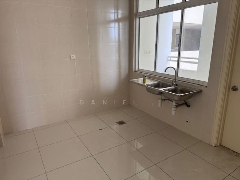 Service Residence for Sale at Subang Olives Residence - DANIEL . - Kitchen - PropertyGuru.com.my