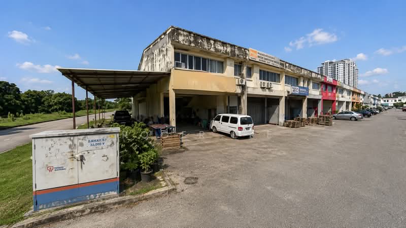 Terrace Factory for Sale in Taman Perindustrian Usj 1 (Subang Jaya) - Roger Lee - PropertyGuru.com.my