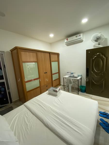 Rumah Teres untuk Disewa di Taman Desa Tebrau (Tebrau) - JOANNE YONG - Bedroom - PropertyGuru.com.my