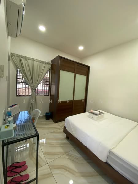 Rumah Teres untuk Disewa di Taman Desa Tebrau (Tebrau) - JOANNE YONG - Bedroom - PropertyGuru.com.my