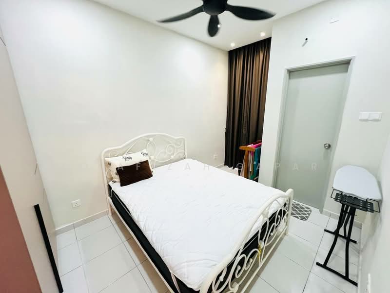 Servis Apartment untuk Dijual di Residensi Mutiara Kajang 2 - NoraFizah Gapar - Bedroom - PropertyGuru.com.my