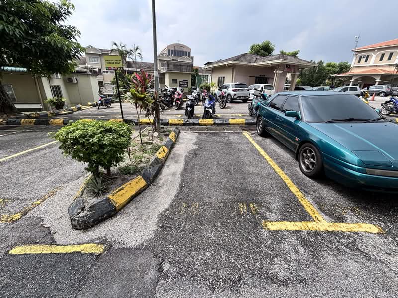 Condominium for Sale at Sri Mahligai Condominium & Townhouse - Fitri Zainal - Parking Spot - PropertyGuru.com.my