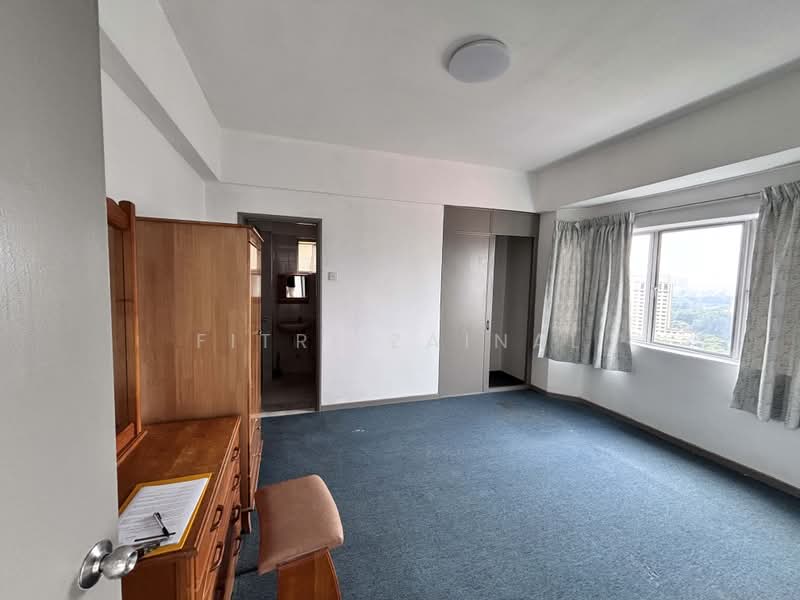 Condominium for Sale at Sri Mahligai Condominium & Townhouse - Fitri Zainal - Master Bedroom - PropertyGuru.com.my