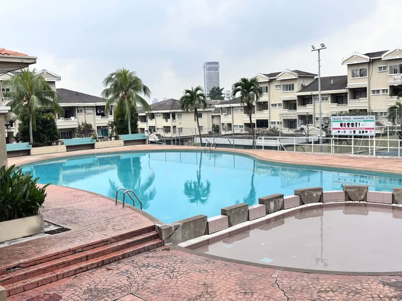 Condominium for Sale at Sri Mahligai Condominium & Townhouse - Fitri Zainal - Swimming Pool - PropertyGuru.com.my