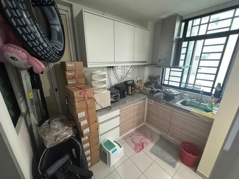 Condominium for Sale at Papillon Desahill Condominium - Levin Khoo - Kitchen - PropertyGuru.com.my