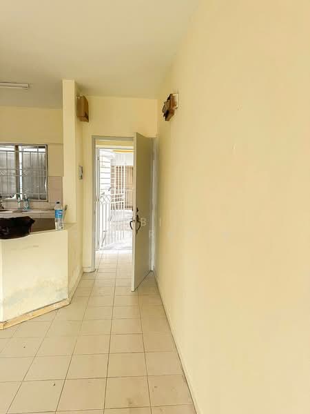 Kondominium untuk Dijual di Warisan City View - Abid Sabarudin - Kitchen - PropertyGuru.com.my