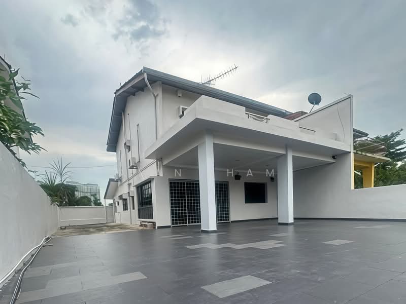 Semi-Detached House for Rent in Taman Kolam Air (Johor Bahru) - Alan Tham - PropertyGuru.com.my