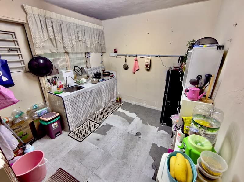 Rumah Teres 2 Tingkat untuk Dijual di Taman Putra (Ampang) - Abid Sabarudin - Kitchen - PropertyGuru.com.my